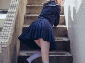 【球盟会】真的是台灣第一羅莉！表特版爆紅正妹「本本」無辜童顏穿上極短制服，讓人想犯罪啊！