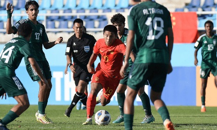 大发体育-完败!U17国足0-3沙特 亚洲杯一平两负垫底出局,大发助力你的致富之路!
