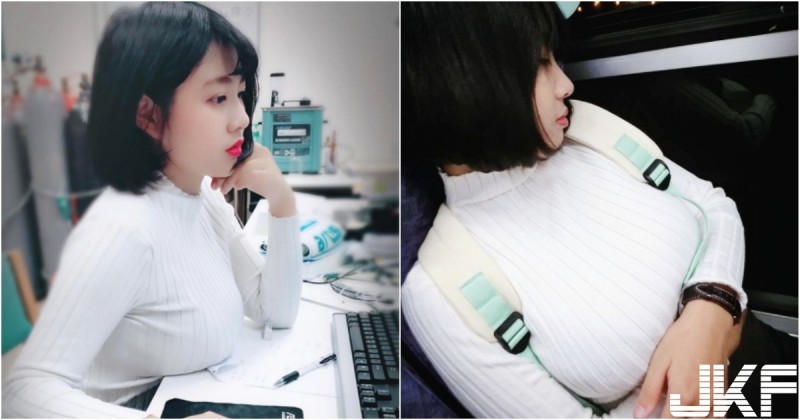 【球盟会】「巨乳ＯＬ妹子」上班負擔太重直接「把胸部放桌上」！害男同事都不能好好上班了啦！