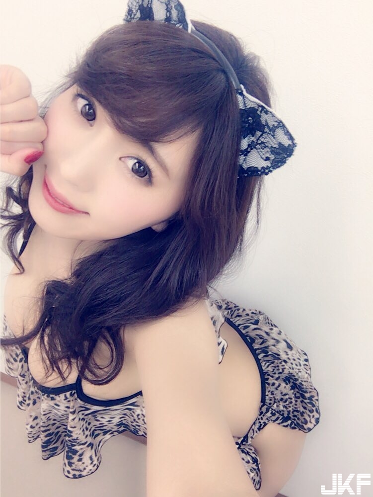 【球盟会】喵！貓の日大量「開胸貓」出沒！黑貓白貓只要「有露奶」就是好貓