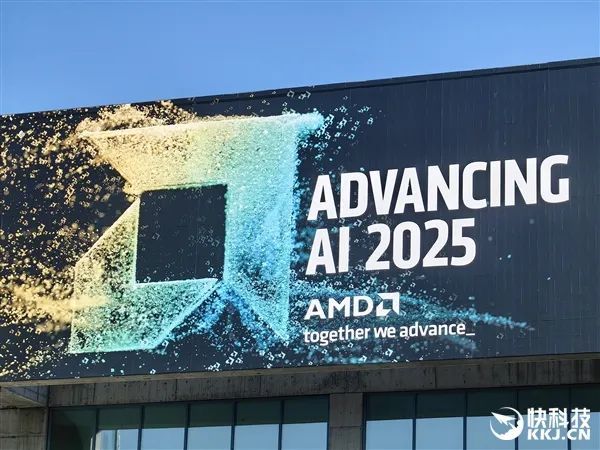 AMD AI加速卡升级288GB内存、1400W功耗野兽！下代更是80万兆网卡