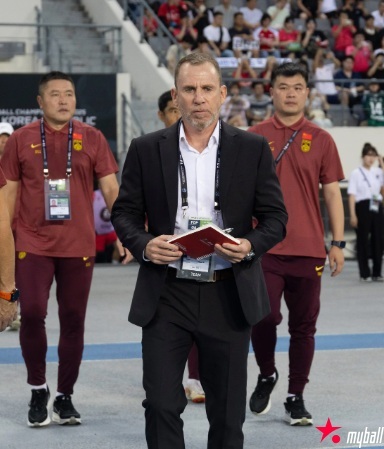 大发体育-难堪又难看！新周期国足首战 活在自己的世界里，大发助力你的致富之路！