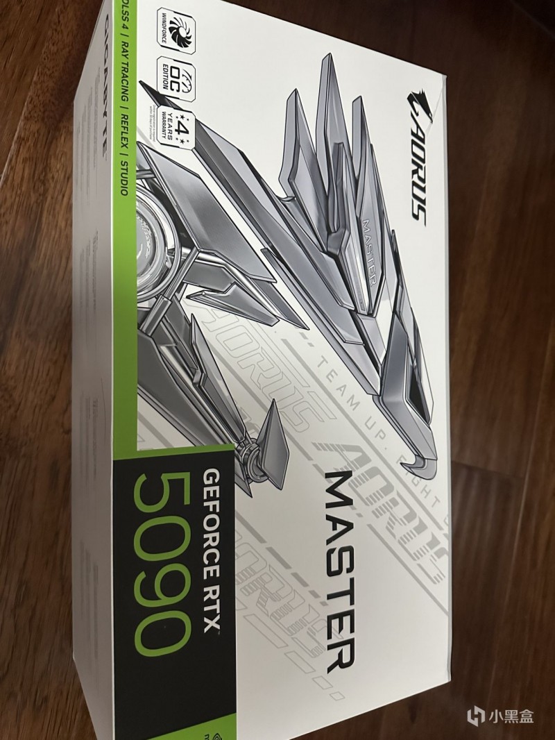 开个箱，5090超级冰雕