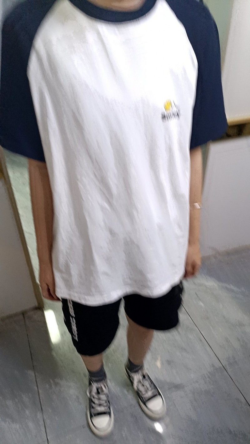 凌晨一点，我和妹出门寻找水源