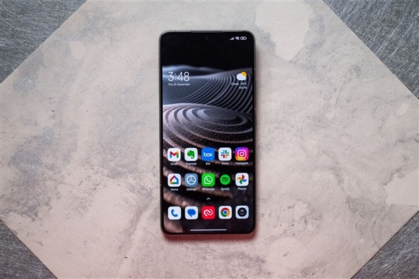 最强小屏旗舰！小米16 Pro小屏版已在路上