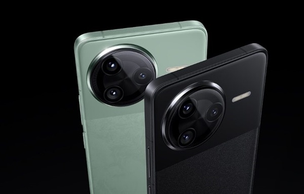 【球盟会】REDMI K90 Pro堆料激进：4000元档最全能旗舰