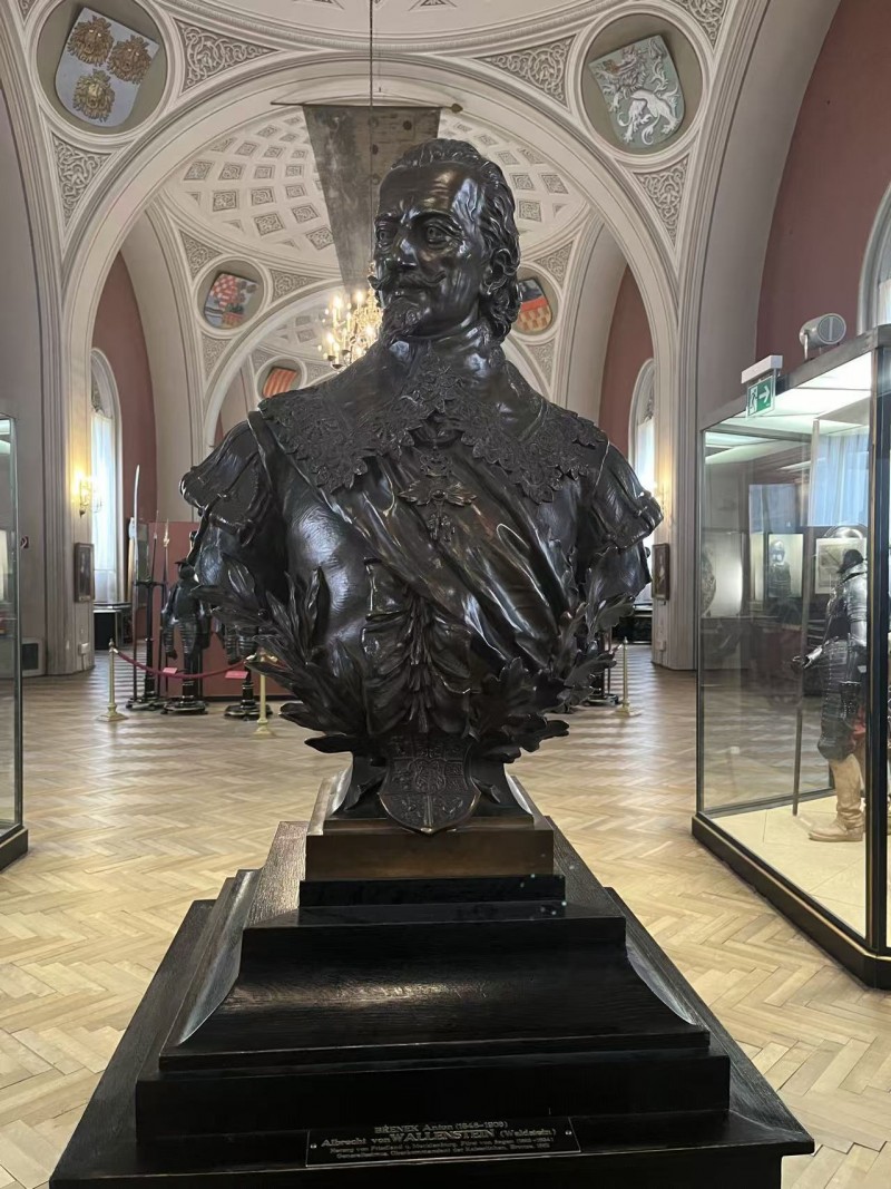 不经意间在课堂上举起的手，为我开启了欧洲之旅和三十年战争副本