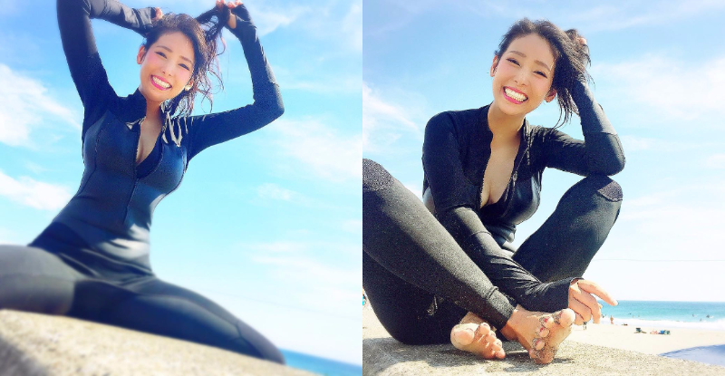 【球盟会】上山又下海！「運動正妹」緊身泳衣爆乳衝浪　奶波陣陣襲來差點站不住腳！