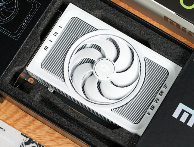 【球盟会】再涨真没人买了：大陆显卡销量腰斩！销量环比/同比下降59%和42%