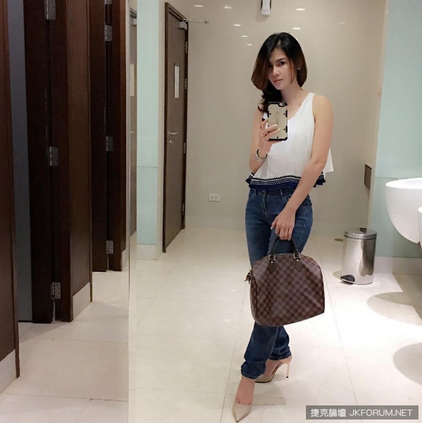 【球盟会】泰國AV女優Nong Nat有拜有保佑！做功德獲多金老翁一枚