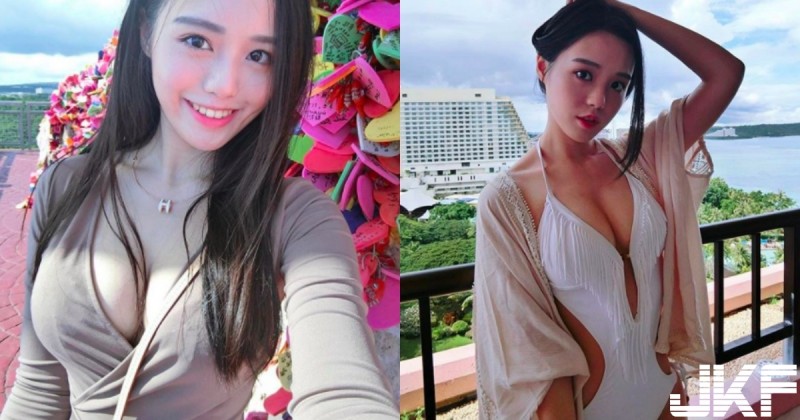 【球盟会】網友暴動！氣質正妹胸前「乳量飽滿」，「渾圓奶肉」不小心夾到頭髮～