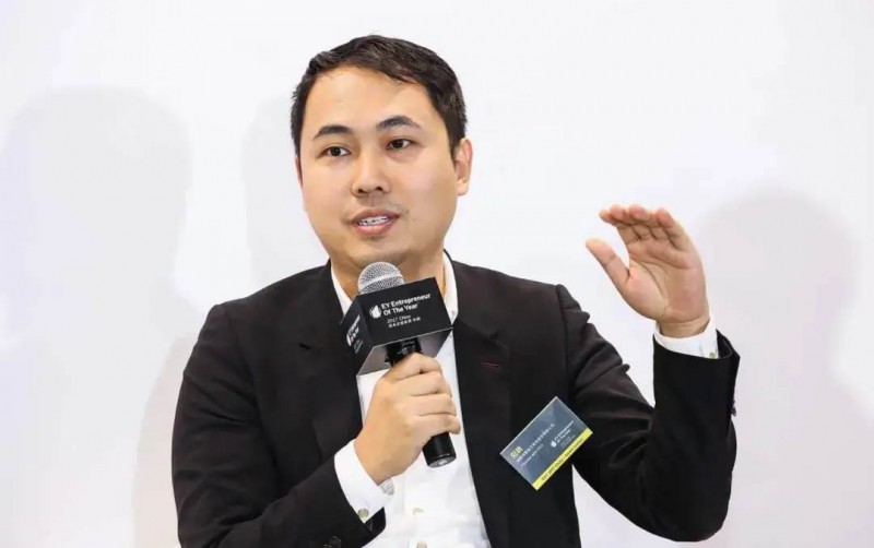 【球盟会】充电宝要凉了？安克CEO阳萌亲口预判：再过几年这个品类就没了